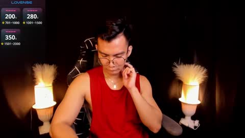 Snapshot of 000batman000 chatting on 25, 2, 2025 Bruce online show from 25, 2, 2025