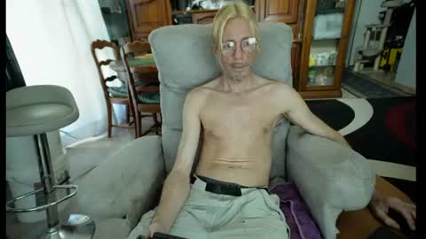 Snapshot of 00jeff31 chatting on 2, 7, 2026 jeff online show from 2, 7, 2026