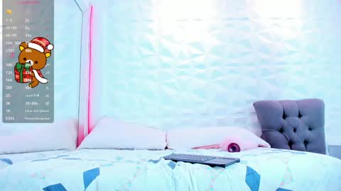 Snapshot of 01rose chatting on 19, 12, 2024 sophie online show from 19, 12, 2024