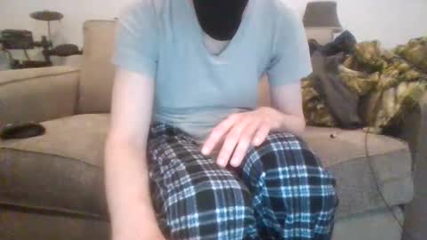 Cute boi online show from 21, 9, 2025