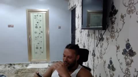 Snapshot of 0_kingsley chatting on 27, 1, 2025 Kingsley online show from 27, 1, 2025