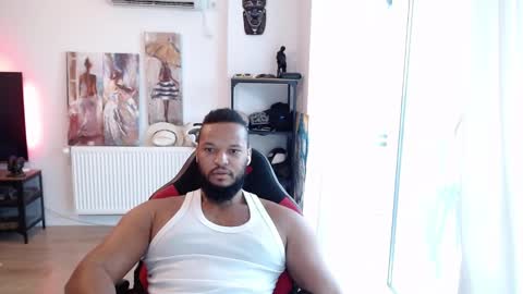 Snapshot of 0_kingsley chatting on 6, 10, 2025 Kingsley online show from 6, 10, 2025