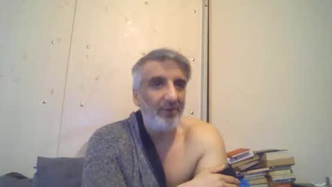 Snapshot of 0luvmonkey chatting on 4, 4, 2026 0luvmonkey online show from 4, 4, 2026