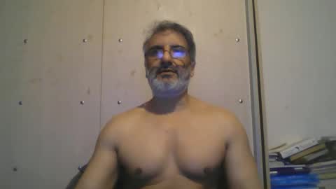 Snapshot of 0luvmonkey chatting on 19, 4, 2026 0luvmonkey online show from 19, 4, 2026