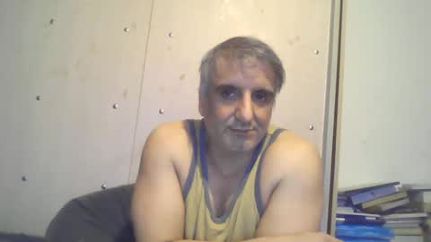 Snapshot of 0luvmonkey chatting on 24, 4, 2026 0luvmonkey online show from 24, 4, 2026