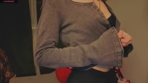 0ophelia online show from 4, 2, 2026