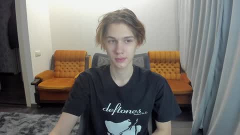 Snapshot of 0verlandd chatting on 25, 12, 2024 Adam online show from 25, 12, 2024