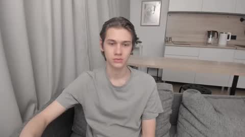 Snapshot of 0verlandd chatting on 28, 9, 2025 Adam online show from 28, 9, 2025