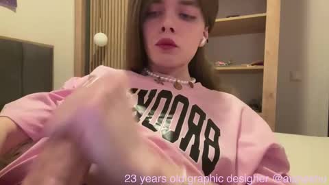 Snapshot of 1000and1nights_ chatting on 29, 9, 2025 Aishe online show from 29, 9, 2025