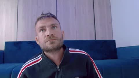 10in_deluxe online show from 23, 10, 2025