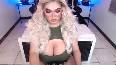 Sasha Banks online show from 12, 12, 2024