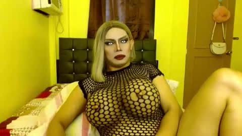 HUGECOCK online show from 14, 4, 2026