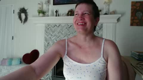 Aurora Willows online show from 10, 3, 2026