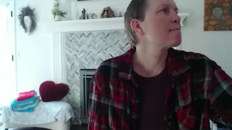 Snapshot of 11willowandjohn11 chatting on 6, 5, 2026 Aurora Willows online show from 6, 5, 2026