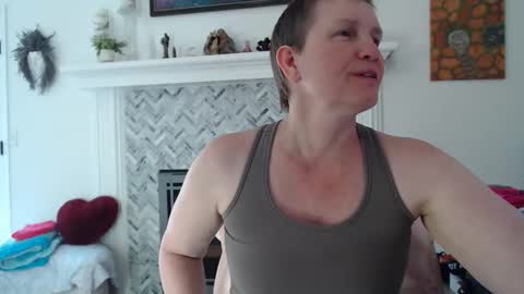 Snapshot of 11willowandjohn11 chatting on 13, 5, 2026 Aurora Willows online show from 13, 5, 2026