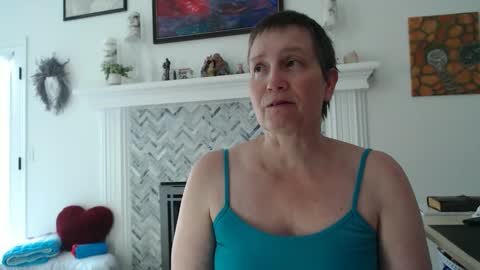 Snapshot of 11willowandjohn11 chatting on 29, 5, 2026 Aurora Willows online show from 29, 5, 2026