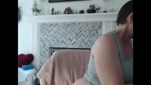 Snapshot of 11willowandjohn11 chatting on 2, 6, 2026 Aurora Willows online show from 2, 6, 2026