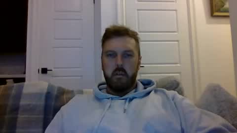 Snapshot of 123holt123 chatting on 19, 10, 2025 123holt123 online show from 19, 10, 2025