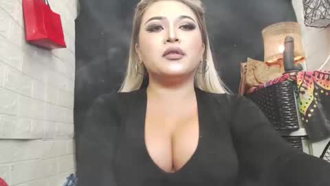 sexy kia online show from 3, 12, 2025