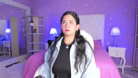 Scarlette  online show from 2, 12, 2025