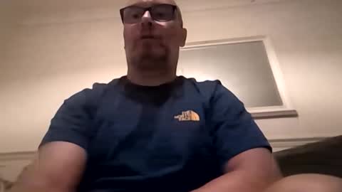 Snapshot of 15chells chatting on 2, 6, 2026 15chells online show from 2, 6, 2026