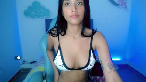 Snapshot of 18_alina chatting on 5, 12, 2024 Alina online show from 5, 12, 2024