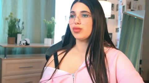 Jessica online show from 11, 4, 2026