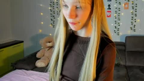 Snapshot of 18kira18 chatting on 20, 3, 2026 Kira online show from 20, 3, 2026