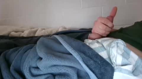 Snapshot of 18skinnypee chatting on 9, 3, 2026 18skinnypee online show from 9, 3, 2026