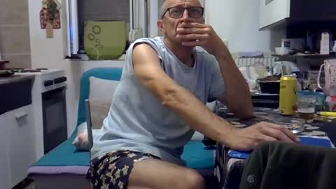 Snapshot of 1973man chatting on 5, 7, 2026 1973man online show from 5, 7, 2026