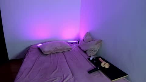 Carl the good girl online show from 24, 11, 2025