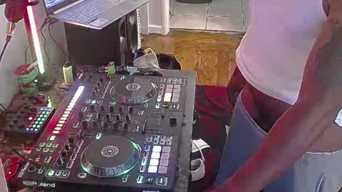 Snapshot of 19ericb68 chatting on 13, 4, 2026 Mr. E the BBC online show from 13, 4, 2026