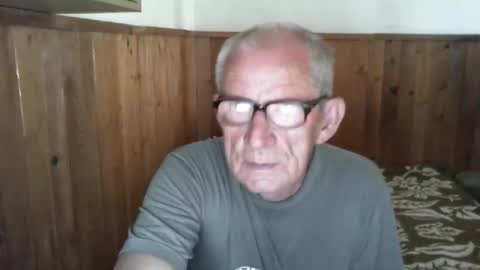 Snapshot of 19georg54 chatting on 7, 5, 2026 19georg54 online show from 7, 5, 2026