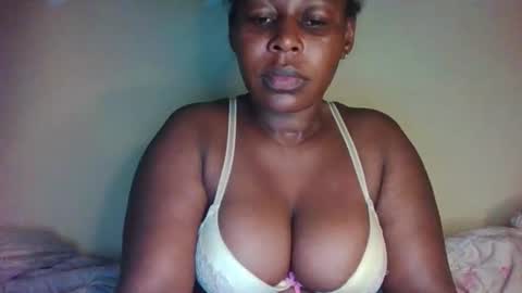 Snapshot of 1_sexybaby chatting on 24, 10, 2025 1_sexybaby online show from 24, 10, 2025