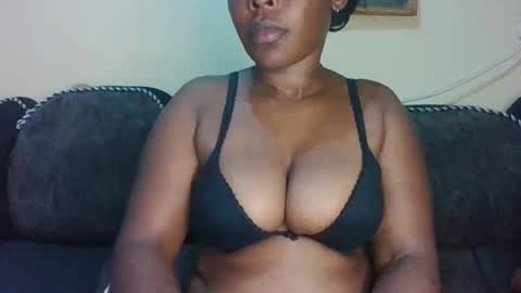 Snapshot of 1_sexybaby chatting on 14, 11, 2025 1_sexybaby online show from 14, 11, 2025