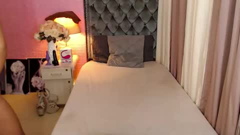 Snapshot of 1bestlover chatting on 13, 1, 2025 Ekang online show from 13, 1, 2025