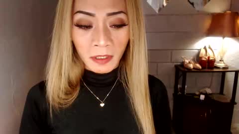 Snapshot of 1bigsurprise4you chatting on 25, 3, 2026 angel online show from 25, 3, 2026