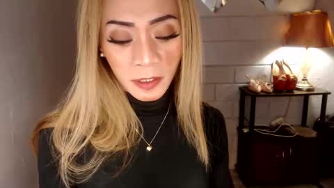 Snapshot of 1bigsurprise4you chatting on 31, 3, 2026 angel online show from 31, 3, 2026