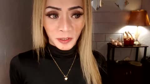 Snapshot of 1bigsurprise4you chatting on 2, 4, 2026 angel online show from 2, 4, 2026