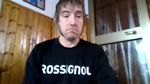 Snapshot of 1guido chatting on 8, 10, 2025 Guido online show from 8, 10, 2025