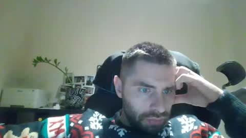 Snapshot of 1kamilkamil11 chatting on 1, 12, 2024 kam online show from 1, 12, 2024