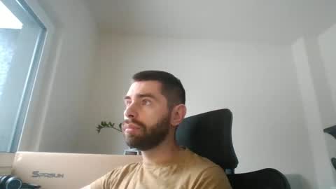 Snapshot of 1kamilkamil11 chatting on 10, 12, 2024 kam online show from 10, 12, 2024