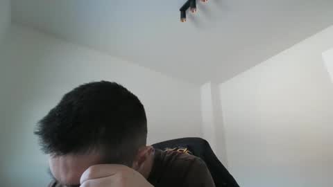 Snapshot of 1kamilkamil11 chatting on 17, 2, 2025 kam online show from 17, 2, 2025