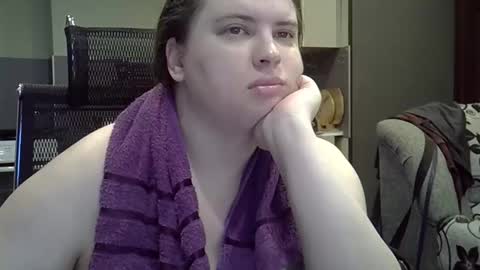 1LINDSEY1 online show from 17, 9, 2025