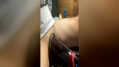 Crimsonstud online show from 14, 6, 2026