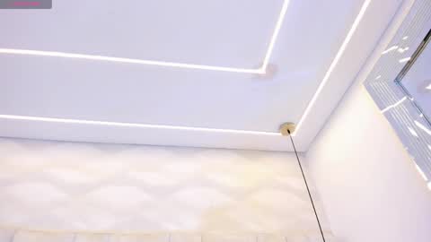 Nahomi online show from 19, 4, 2026