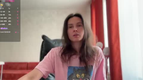 Snapshot of 1mari_01 chatting on 25, 6, 2026 Marie online show from 25, 6, 2026