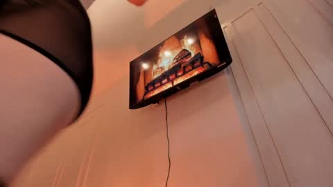 Snapshot of 1marilyn_smithh chatting on 2, 2, 2025 online show from 2, 2, 2025