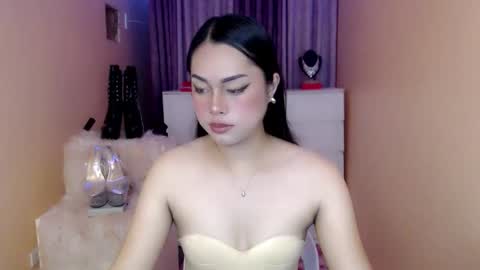 Snapshot of 1miracle_tranny chatting on 22, 2, 2026 1miracle_tranny online show from 22, 2, 2026