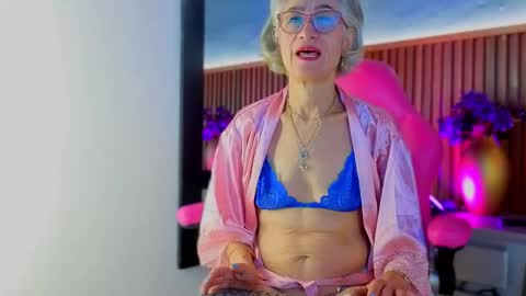 Miss Monserrate online show from 14, 4, 2026